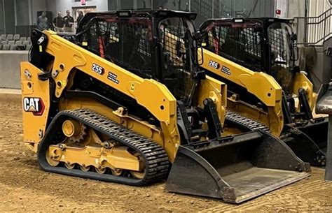 cat 265 skid steer interior|cat 255 and 265.